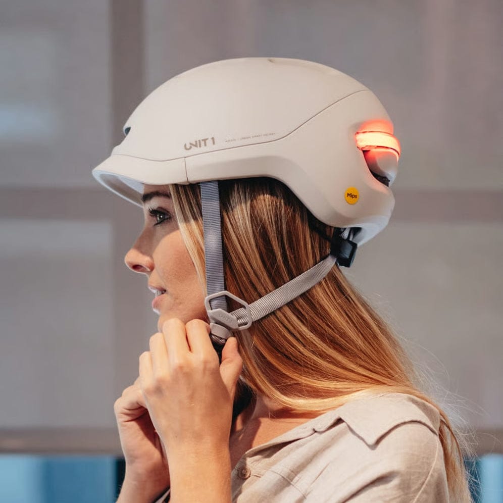 Unit1 Helmets NEON Smart Helmet