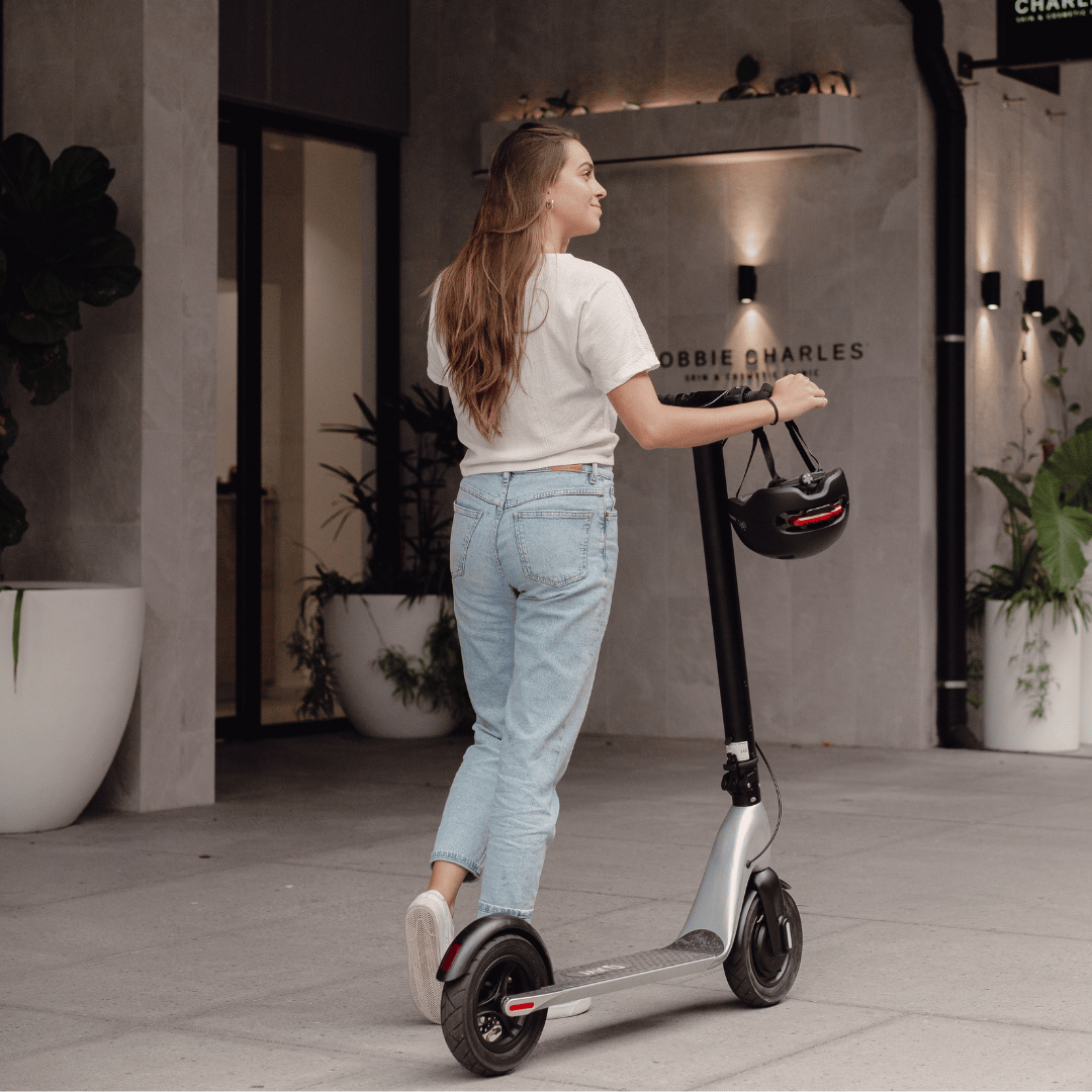 HX X7 Pro electric scooter design