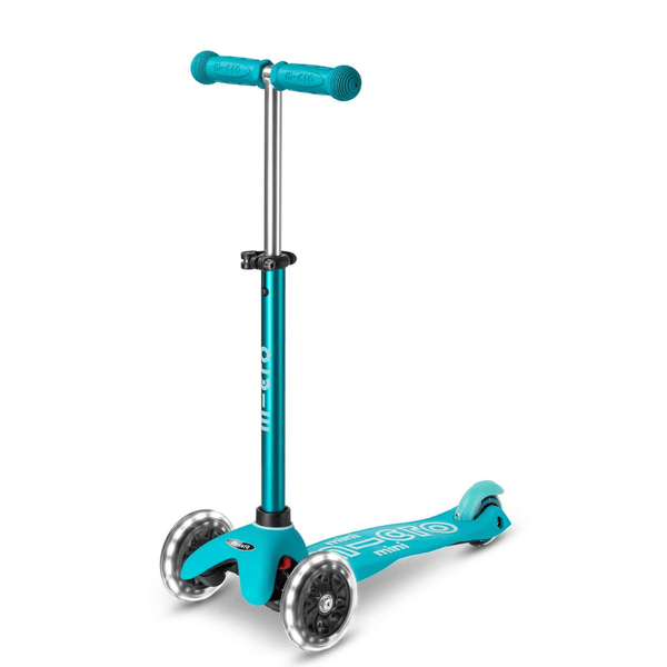 Mini Micro Deluxe LED 3 Wheel Scooter