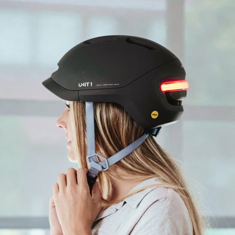 Unit1 Helmets NEON Smart Helmet